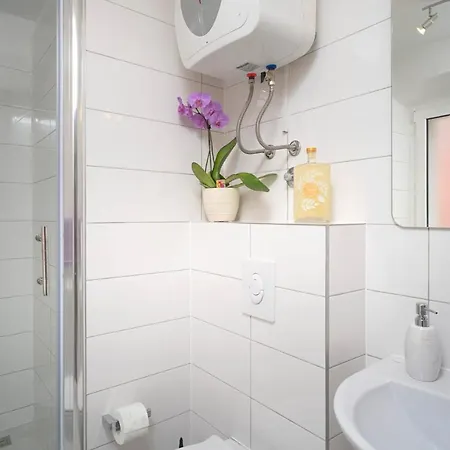 Lotti 2 Apartamento
